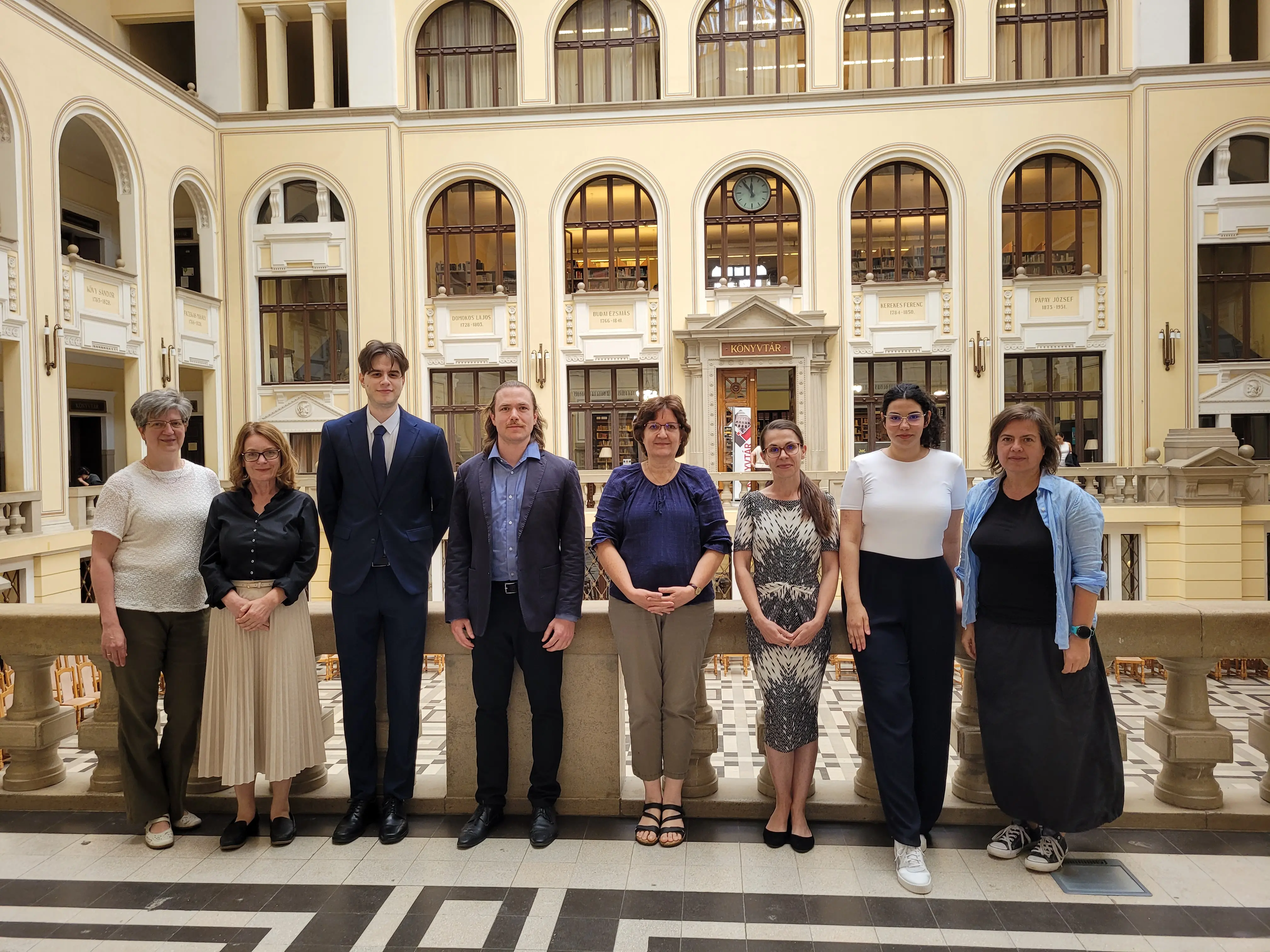 Dr. Gabriella T. Esp&aacute;k, Dr. Gabriella Hegedűs, Andr&aacute;s T&oacute;th, Mikl&oacute;s M&aacute;rton Jalk&oacute;czi, Dr. Ildik&oacute; Cs&eacute;pes, Judit Kunkli-Halmos, Csenge Szekera, Dr. Fruzsina Szab&oacute;